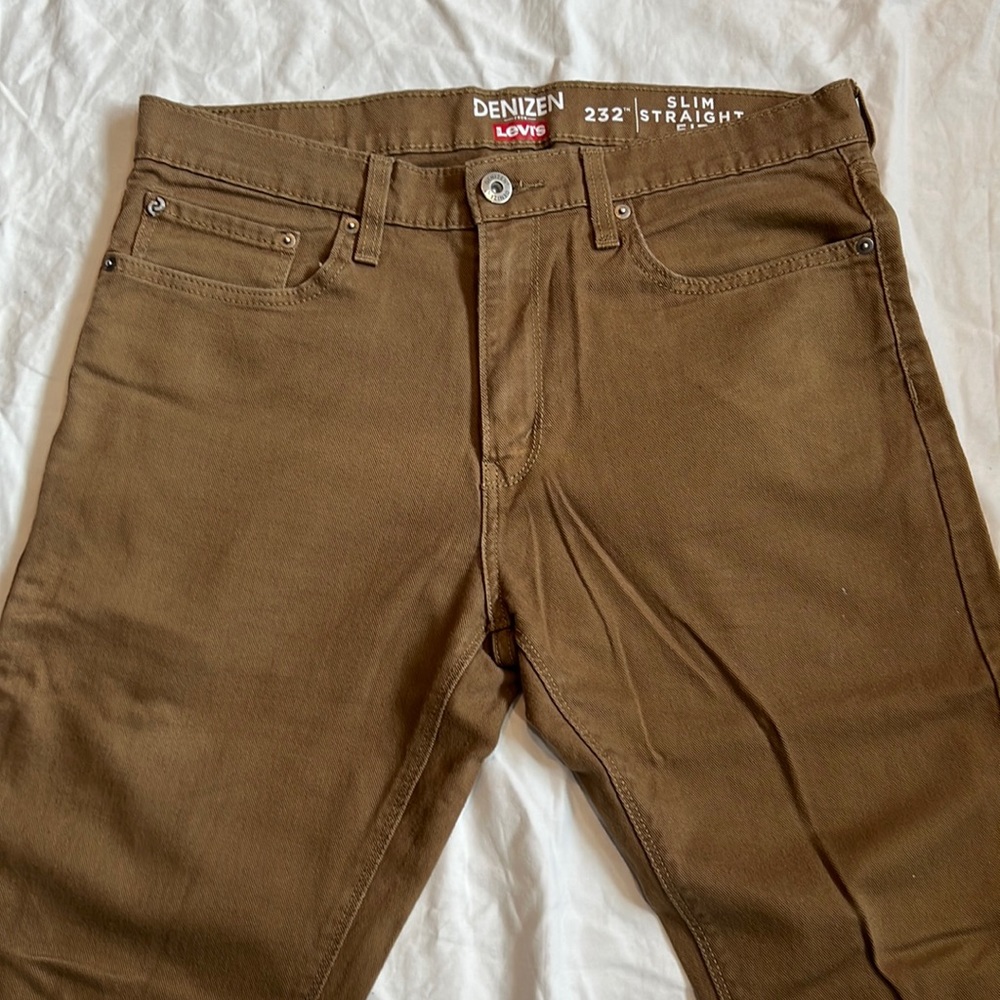 Men’s Denizen From Levi’s Jeans. Slim Straight Fit. Size 33x32.